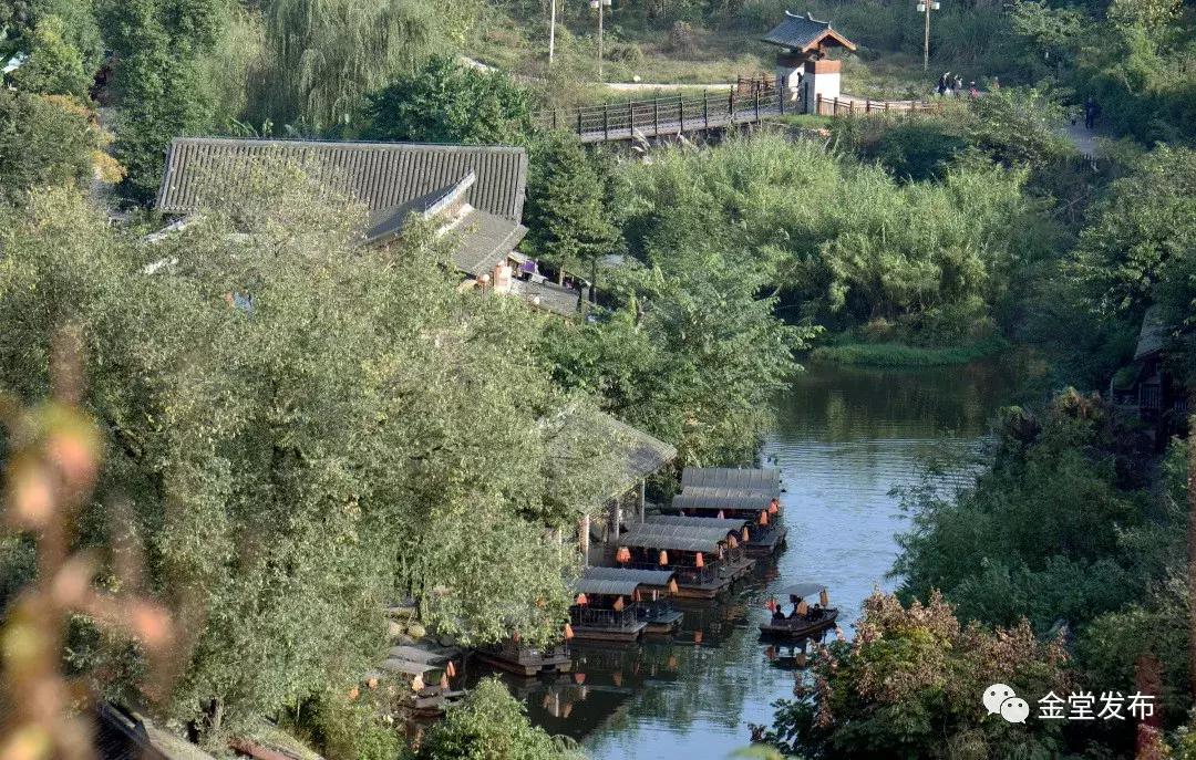 对外交通70年，金堂人霸气“出走”