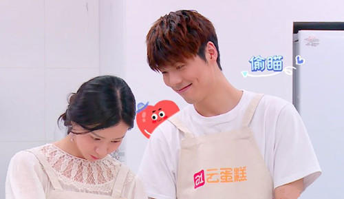 我们恋爱吧墨墨追别人,我们恋爱墨墨和谁在一起了