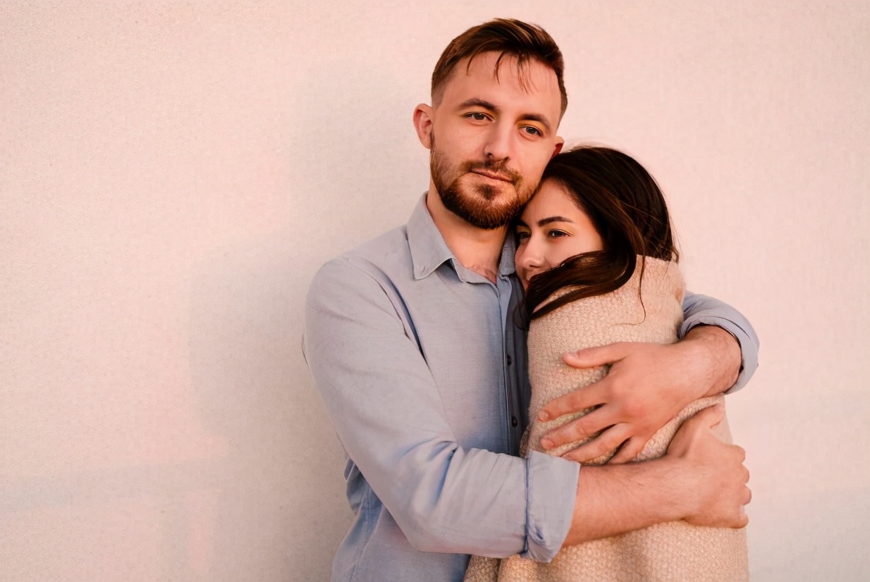 男人不老实的5个方式,男人不老实的四种表现是什么