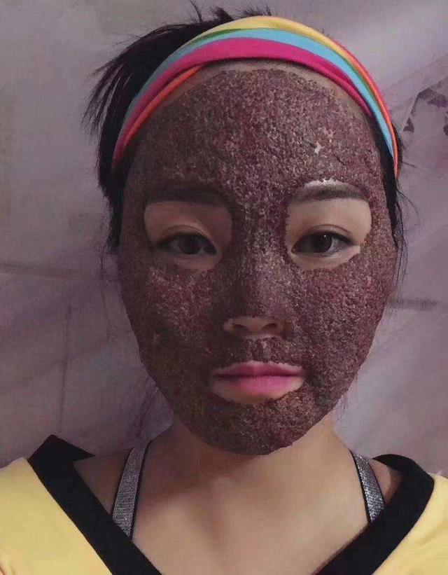 海藻敷脸有什么效果,海藻敷脸能起到补水作用吗女生