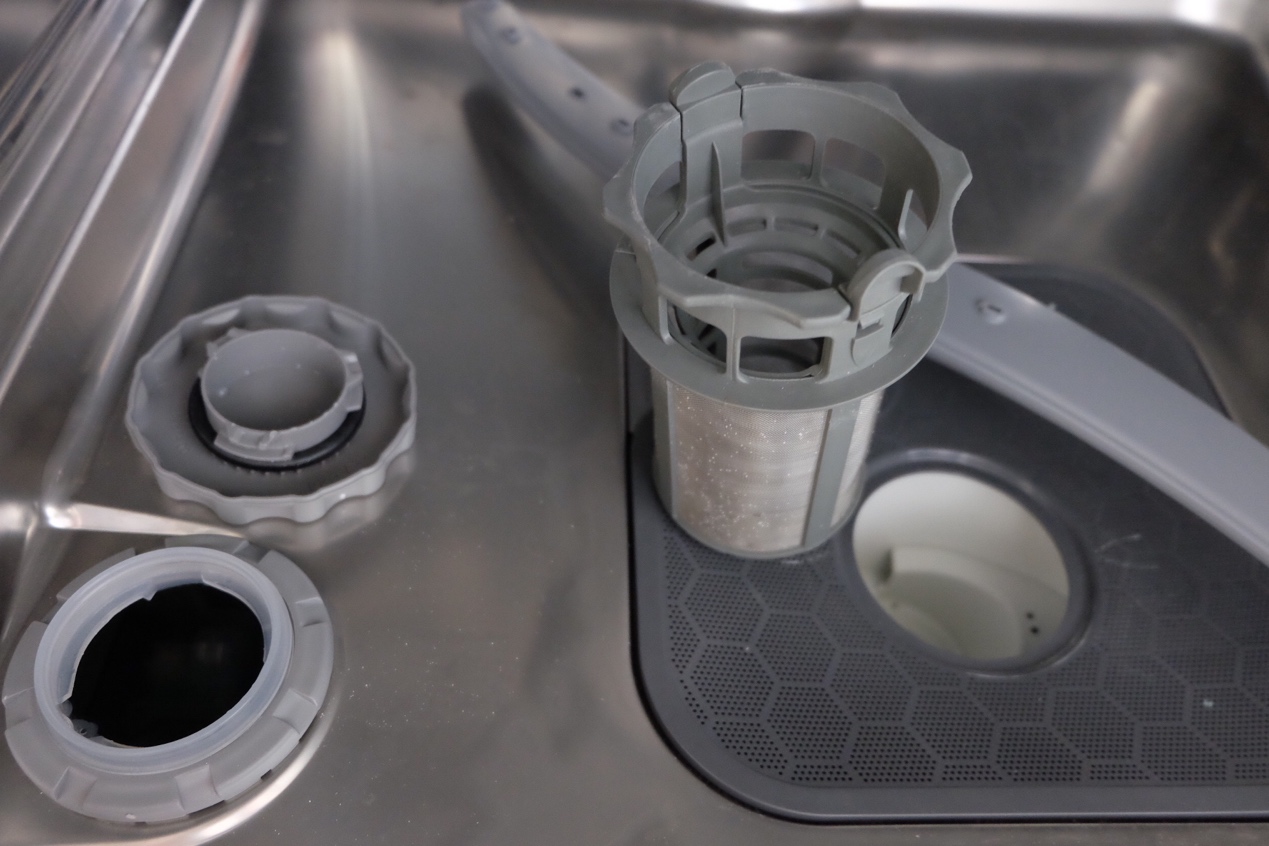 美的洗碗机与海尔洗碗机的对比,海尔洗碗机5000s测评