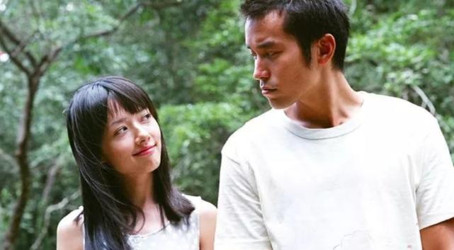 郭碧婷几月份结的婚,郭碧婷还没领证