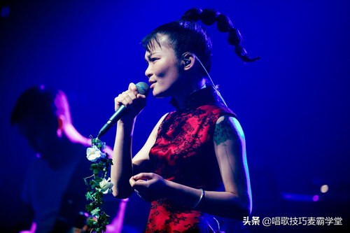 唱歌技巧情感气息节奏,怎么提高唱歌技巧和情感