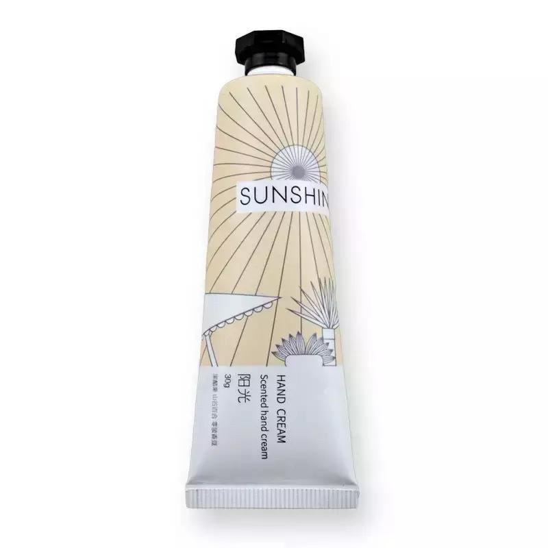 人手一件的大爆款,人手一件的单品