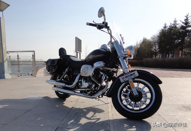 钱江摩托最像哈雷的车,国产太子250钱江巡航摩托车