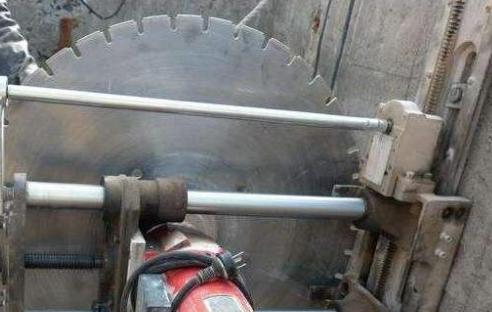 绳锯切割拆除混凝土视频,混凝土切割拆除高效率