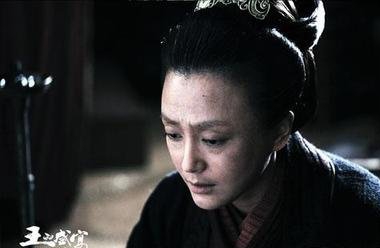 黄晓明和秦岚的相片,黄晓明前女友秦岚是啥星座