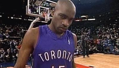 nba2kol文斯卡特98版扣篮动作,文斯卡特大风车扣篮背后角度