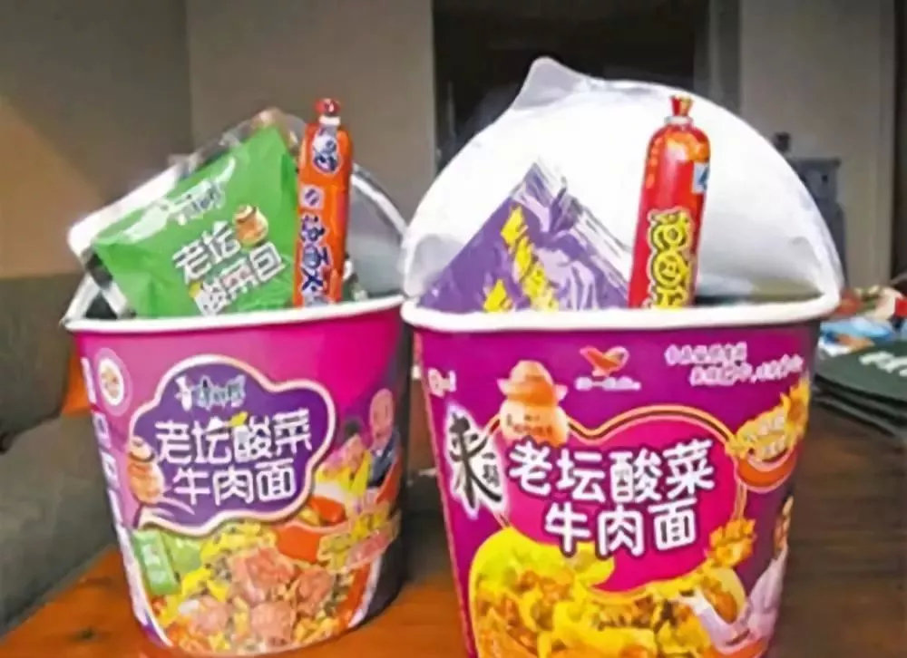 年产100亿包的泡面老师傅，要退休了｜艾问人物