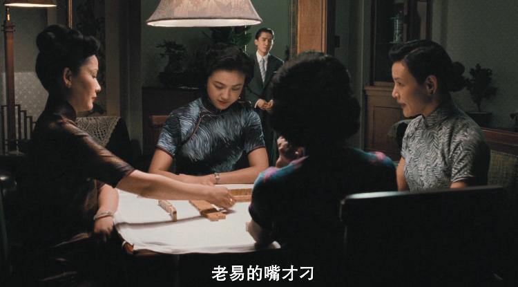 女人打架是不是爱薅头发,女人打架拼命薅头发