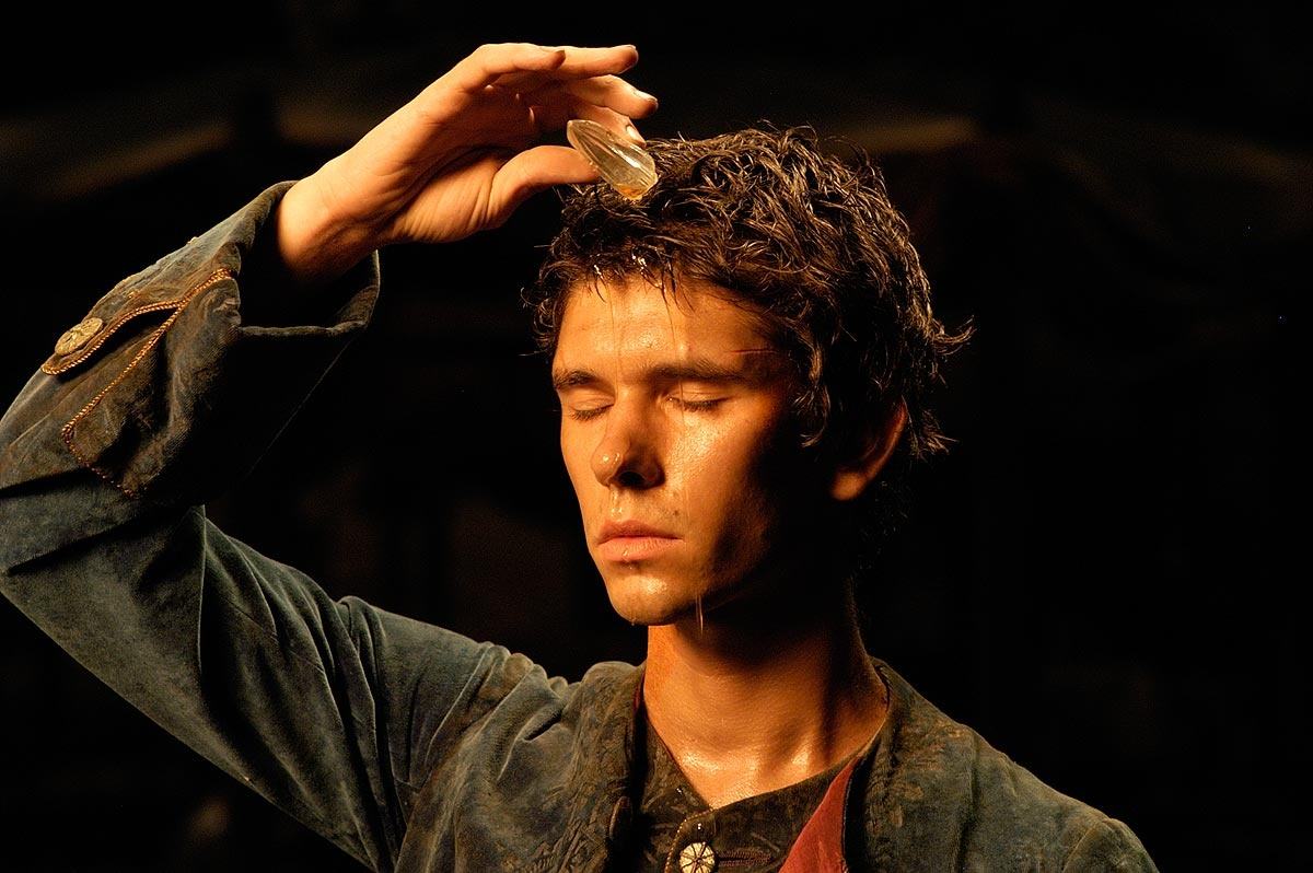 因为香艳，它被称为世上壮观的情色片