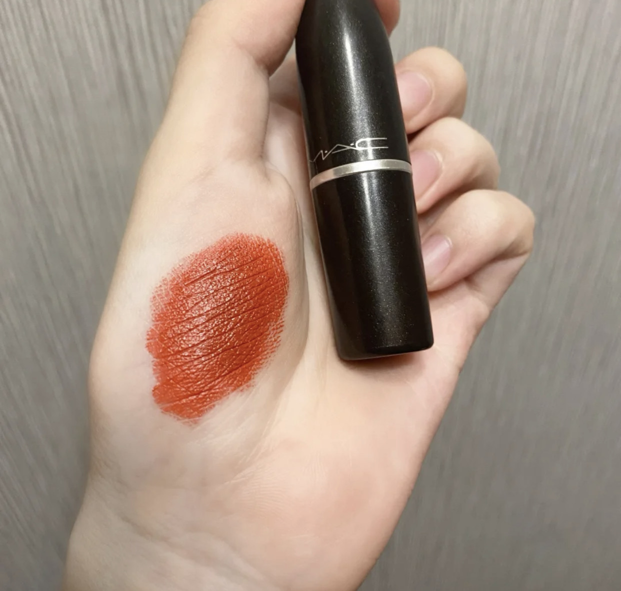 黄皮口红必买色号tf27,黄皮口红推荐tf