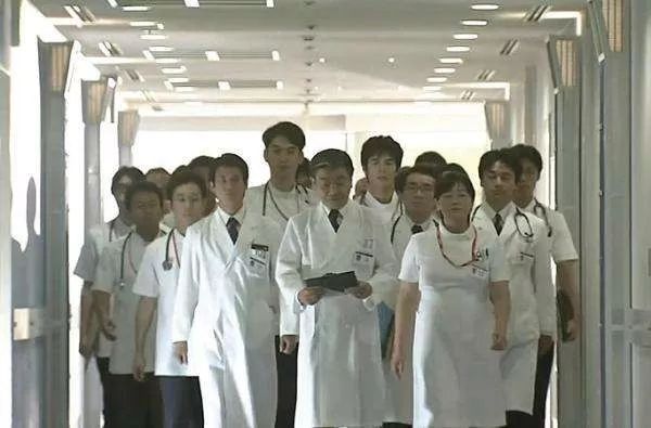 生孩子可以报销哪些费用,生孩子可以用老公的社保卡报销吗