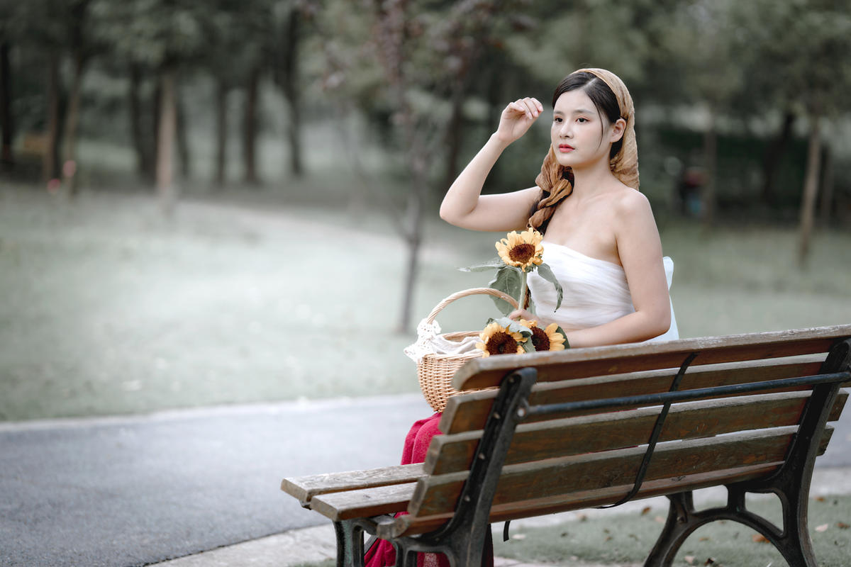 一片落英，一枚枫红，微醉了这个季节的明媚