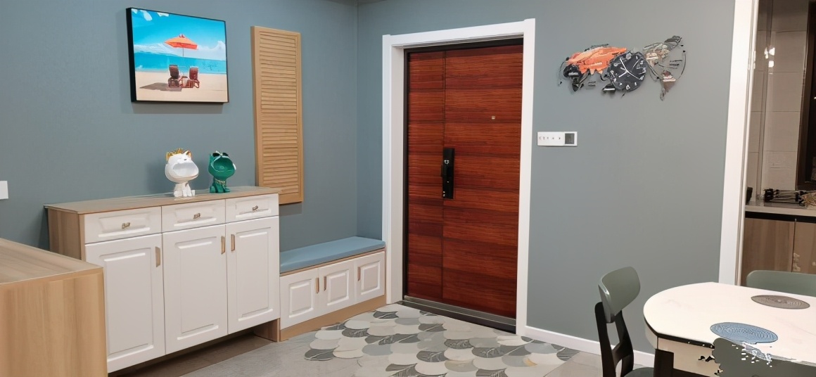 第一套房，越到后期越不会搭了，颜色太多，遭吐槽，白瞎15万