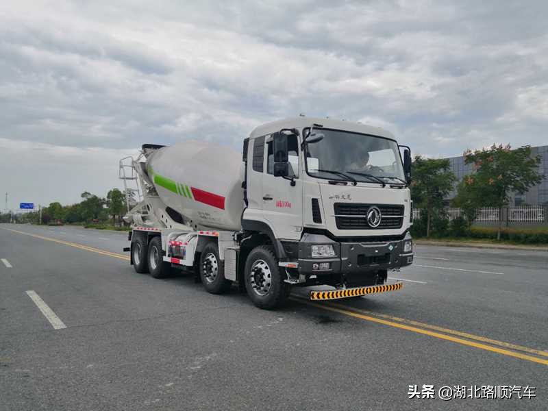 东风6方国六搅拌车,东风天龙12方搅拌车报价