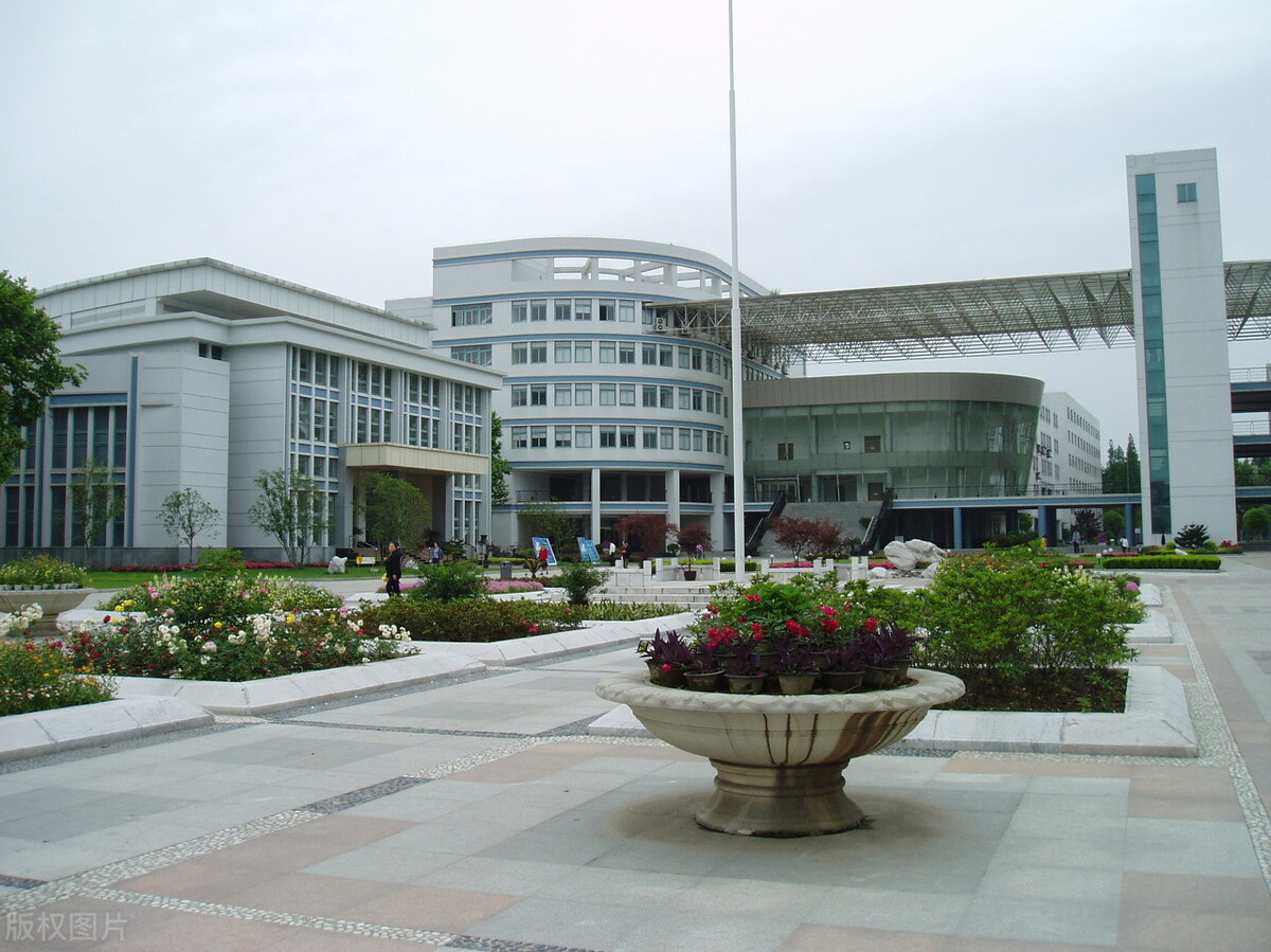 分数低比较好考的铁路本科院校,低分数报考的铁路院校