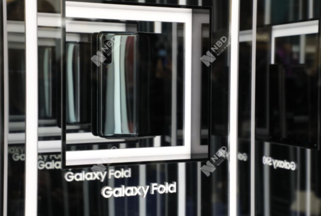 华为5g双待手机折叠屏价格,华为5g全网通手机官方正品折叠屏