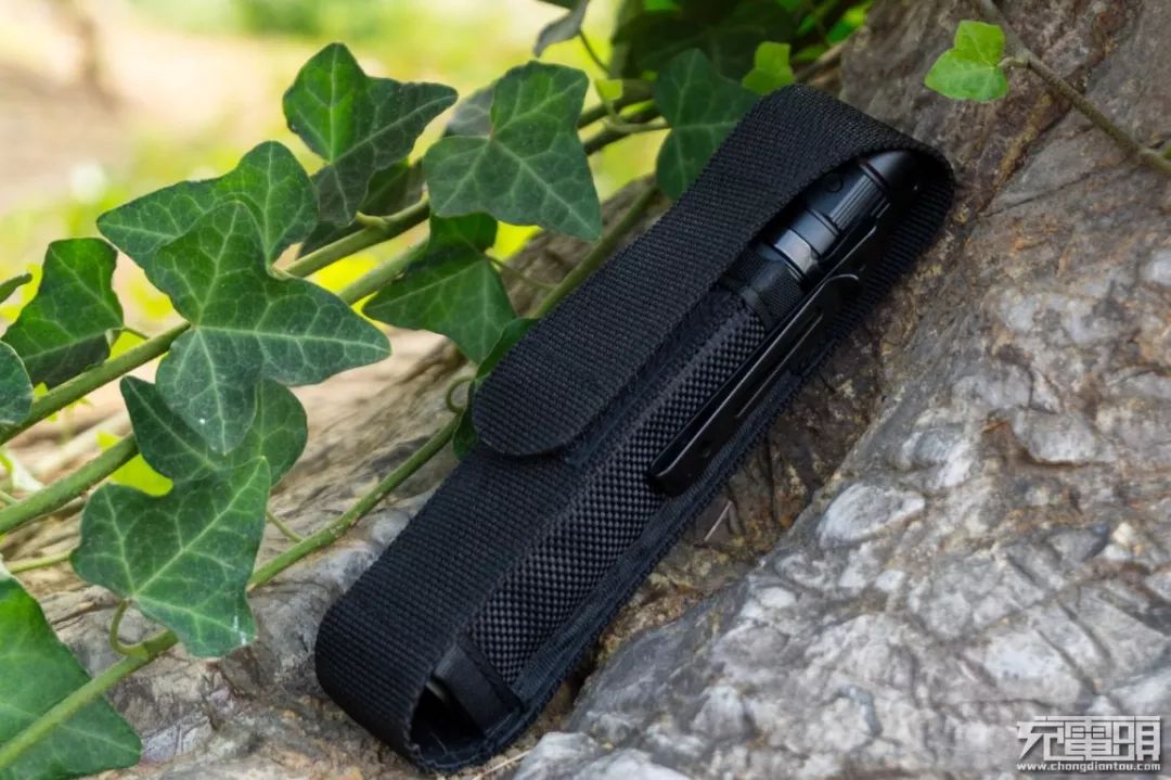 fenix菲尼克斯pd36r强光手电测评,fenixpd36rv2.0战术手电筒