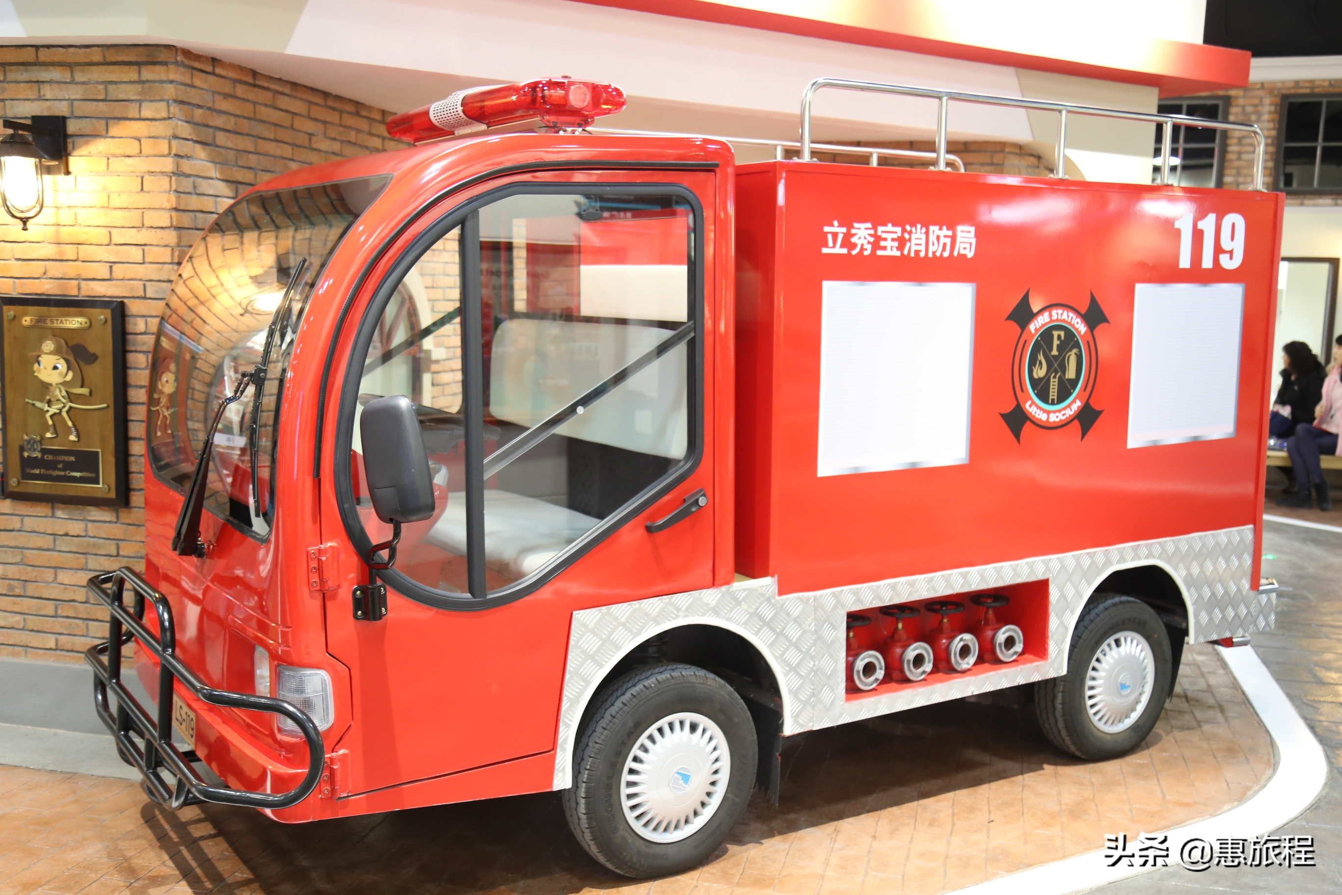 上海网红打卡地49块钱门票,上海网红打卡地玩乐童话小镇