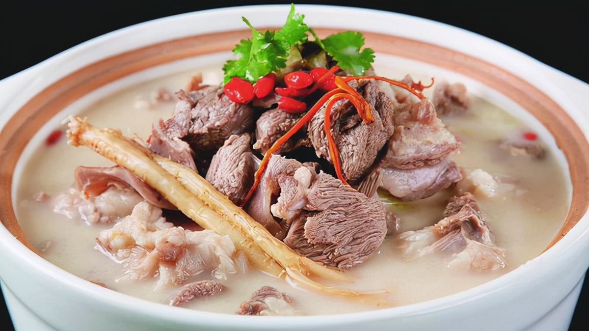 胃不好的人能吃羊肉吗是发物吗,羊肉是胃病的发物吗