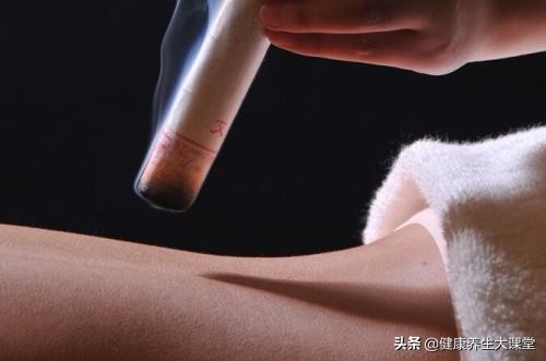 艾灸后可能出现的妇科排毒反应,女人艾灸肚子会出现哪些排病反应