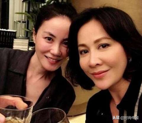 生活有酒就有故事,生活就要有浪漫