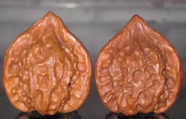 文玩核桃修尖有色差吗,文玩核桃有色差了怎么办