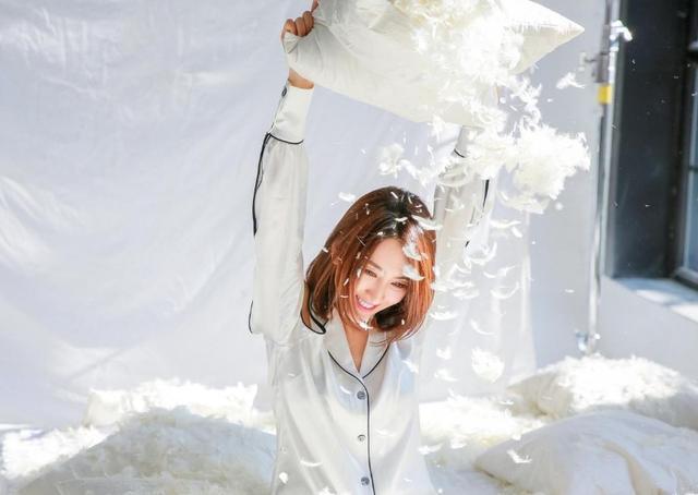 参加同学聚会后老婆逼我离婚,老公参加同学聚会回来就离婚