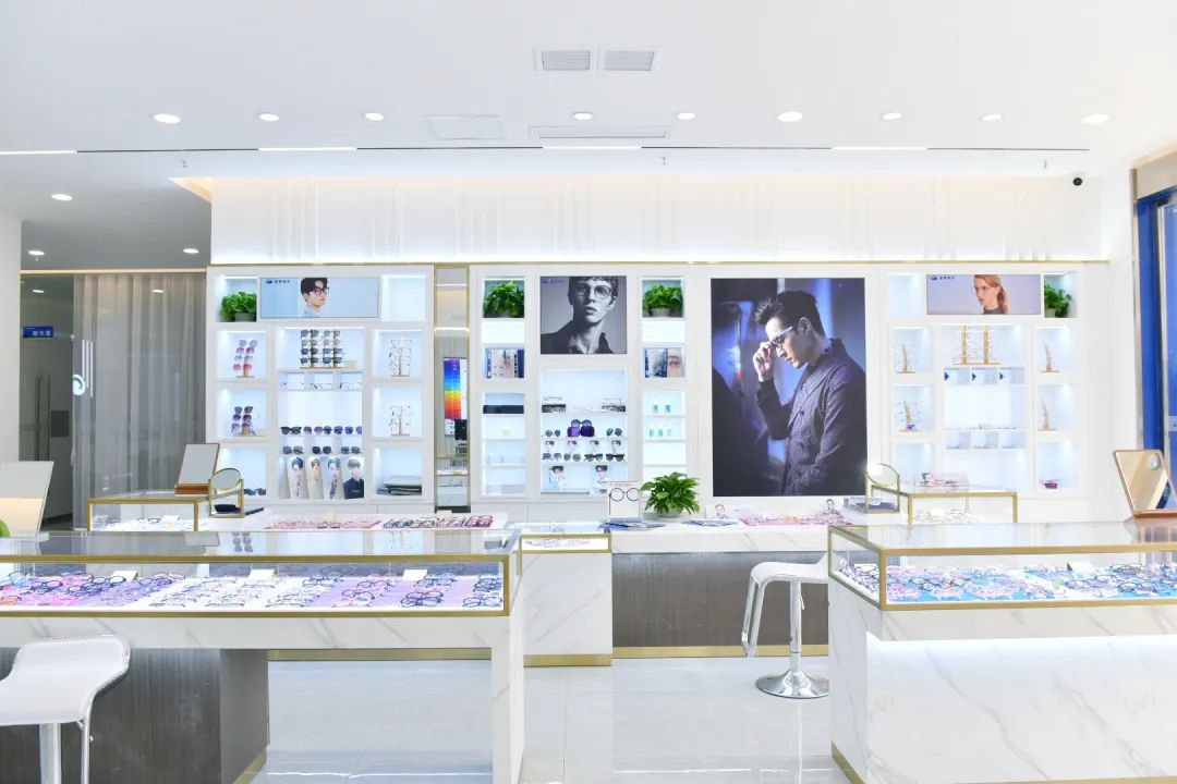 热烈恭喜星辉视光开阳分院盛大开业