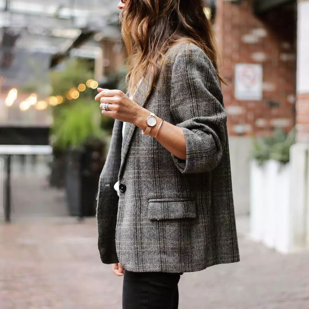 陈情令开播火后王一博第一次出现,陈情令王一博是谁选出来的