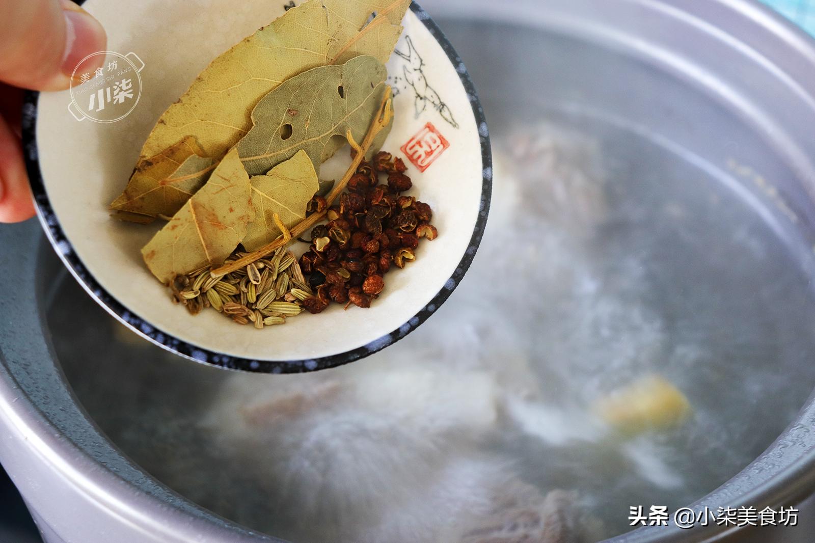 想吃牛肉面，教你自己在家做，面条筋道爽滑，这种做法实用靠谱