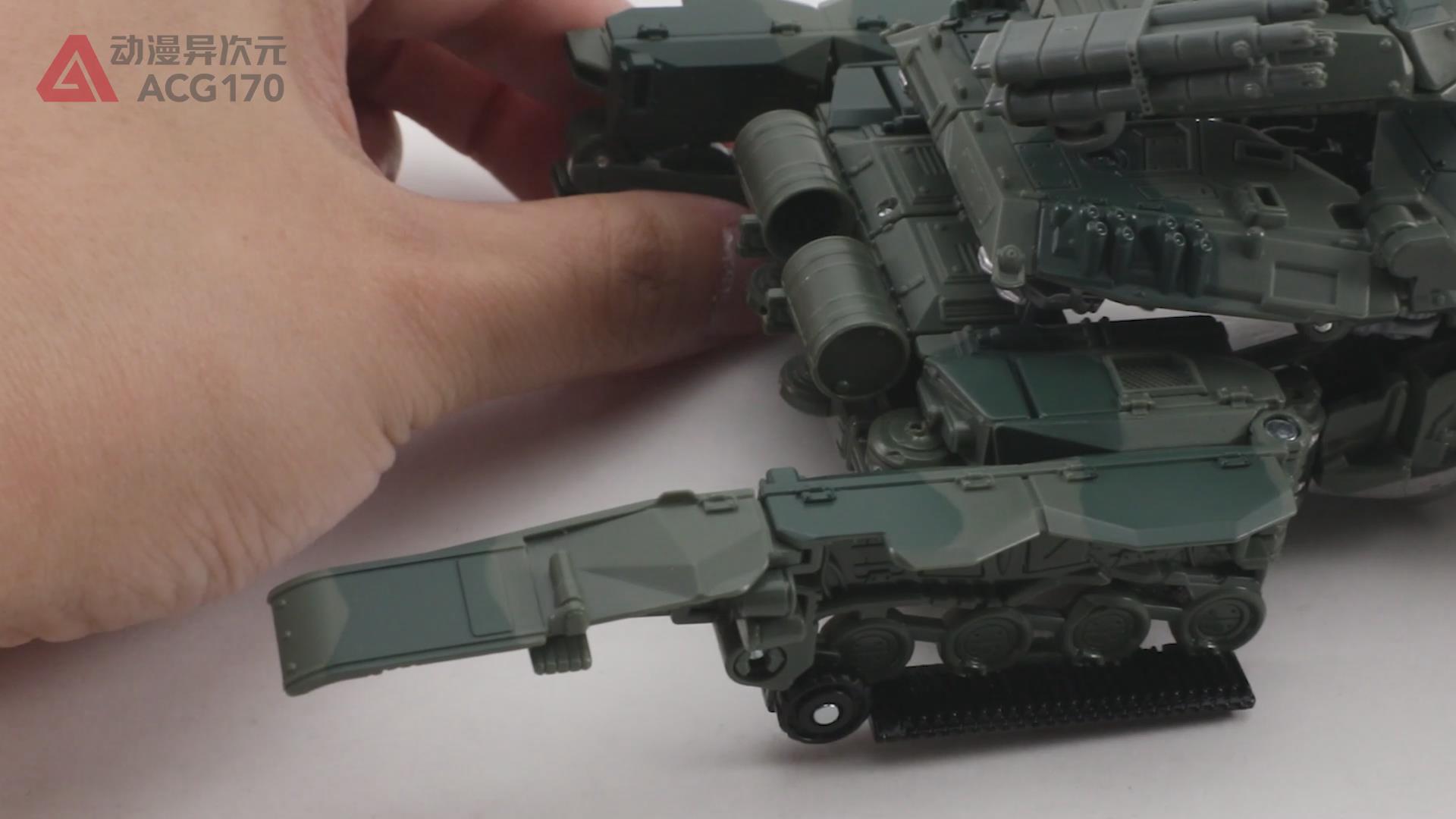 电影变形金刚1擎天柱玩具测评,变形金刚中能变坦克的霸天虎