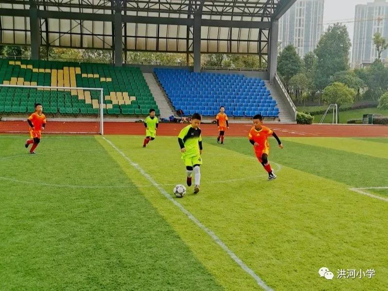 龙泉驿区小学足球联赛,成都龙泉驿洪河小学足球队