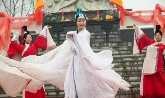 温泉灯光展,温泉灯光秀打卡点