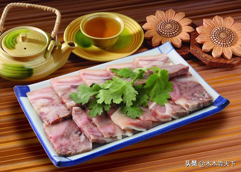 美食也疯狂，苏系十大名菜居然把有毒的“硝水”作为重要的卤料！