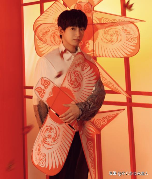 一脸横肉的男人视频素材,一脸横肉的帅哥