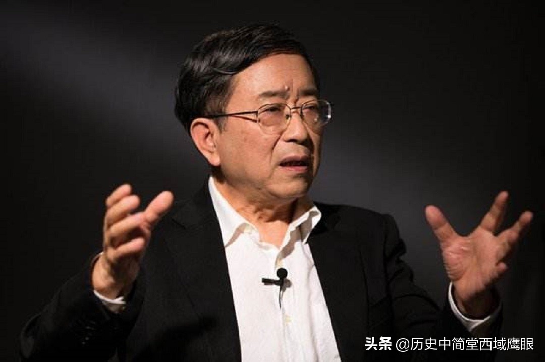 贾平凹余秋雨,余秋雨在其散文中提到了贬官文化