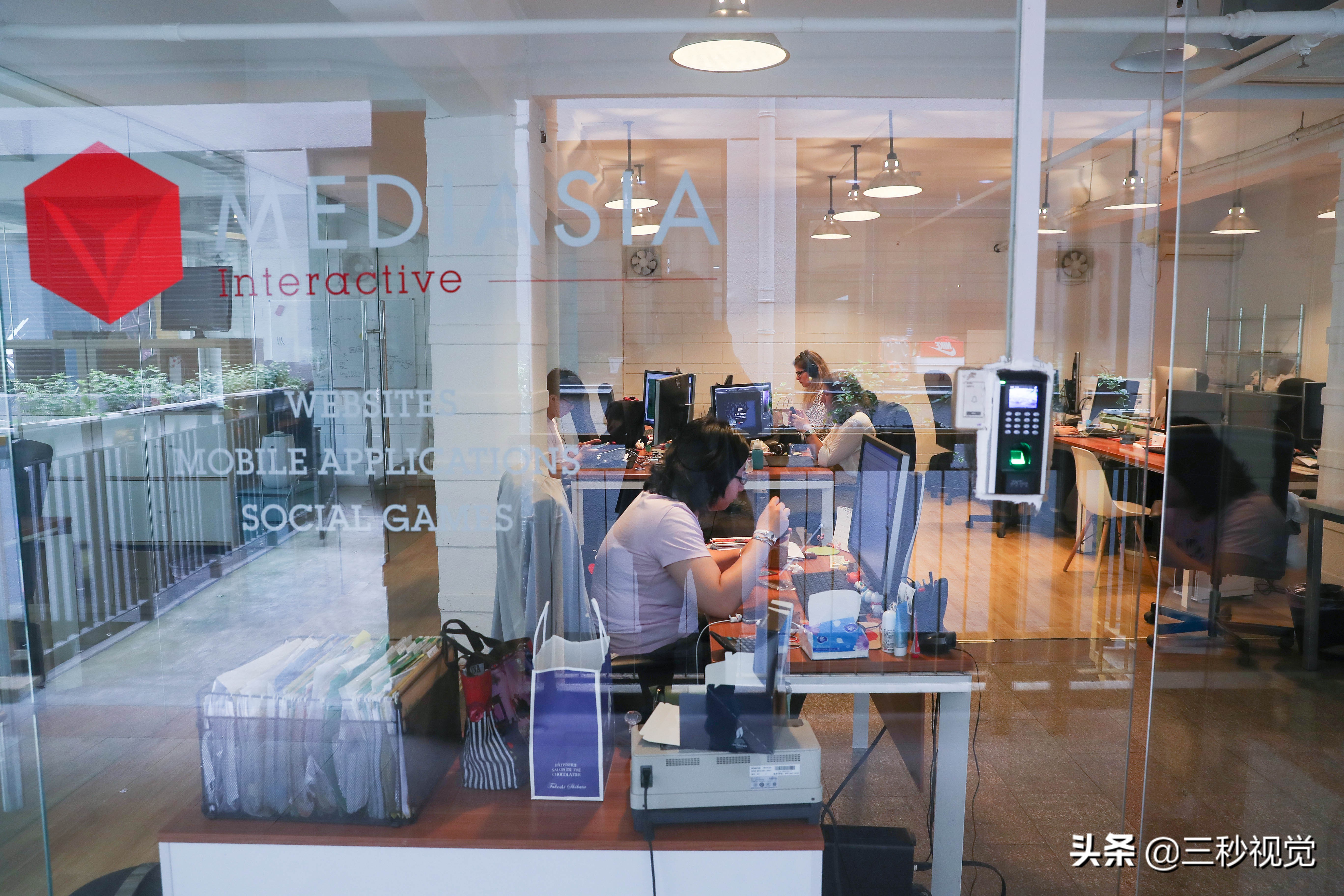 法国美女90后,90后美女在上海创业6年