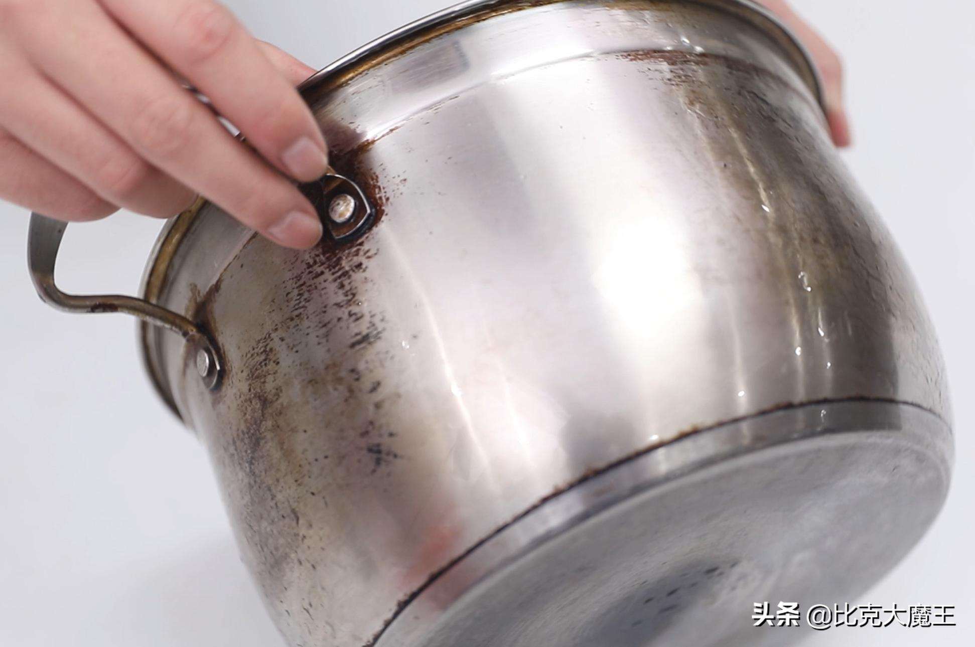 不锈钢锅去黄渍小妙招,不锈钢锅黄渍洗不掉教你一招