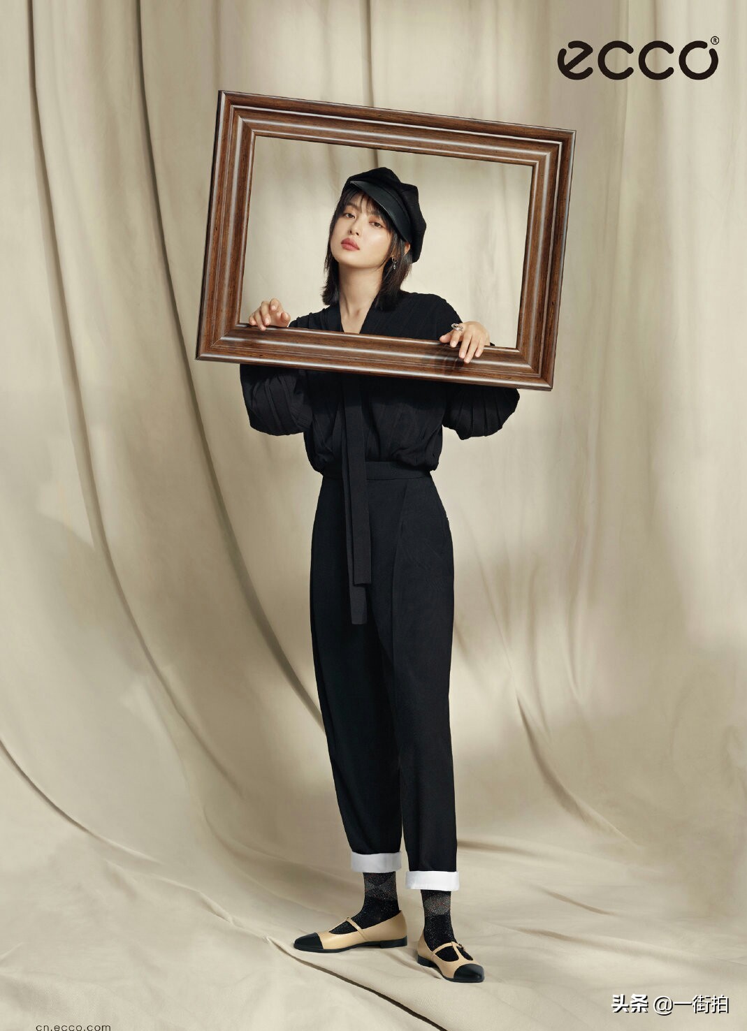 辛芷蕾露背连衣裙同款,女生齐肩短发造型辛芷蕾