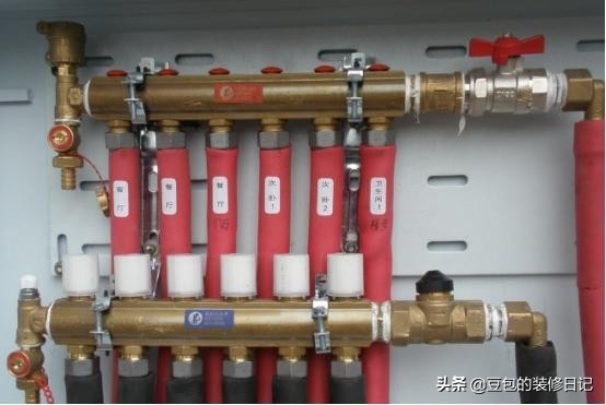 安装室内暖气片要一直开着吗,家里暖气不热怎么加装暖气片