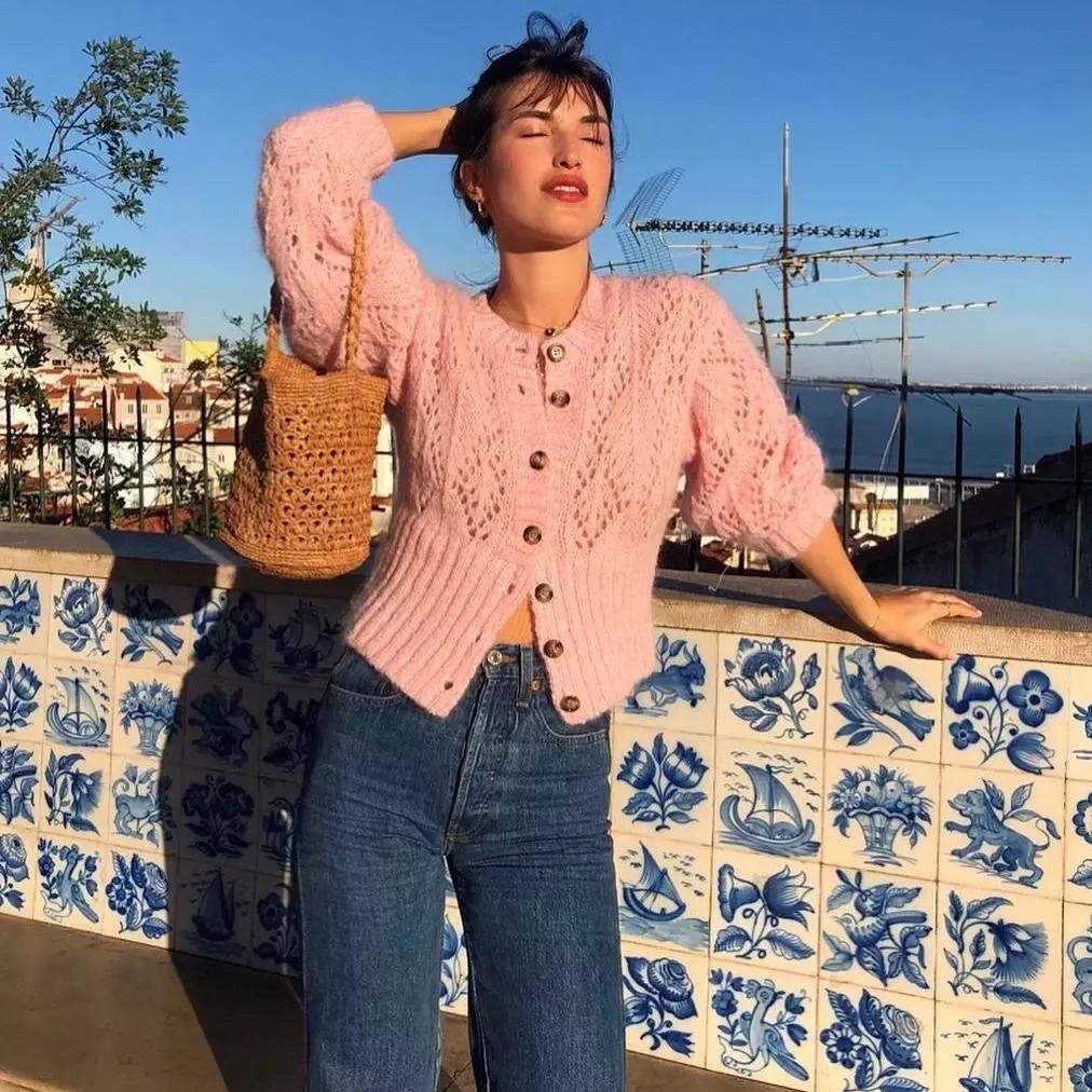 去年的牛仔裤今年穿有点紧,去年买的牛仔裤今年穿着有点紧