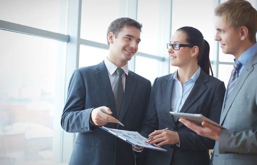 跨行业转行的利弊,跨业转行低门槛工作