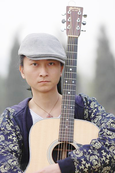 抖音神曲《你笑起来真好看》，背后不为人知的催泪故事