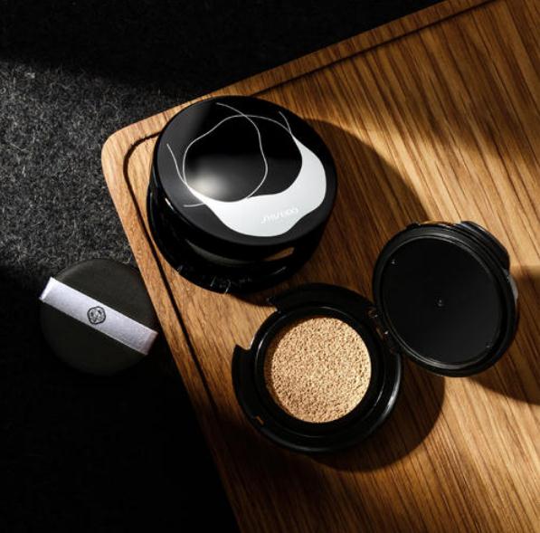 mistine蜜丝婷爆款金气垫,气垫持久不暗沉真实测评