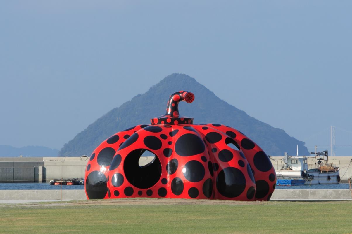 直岛：被垃圾摧毁的荒岛如何变身艺术殿堂