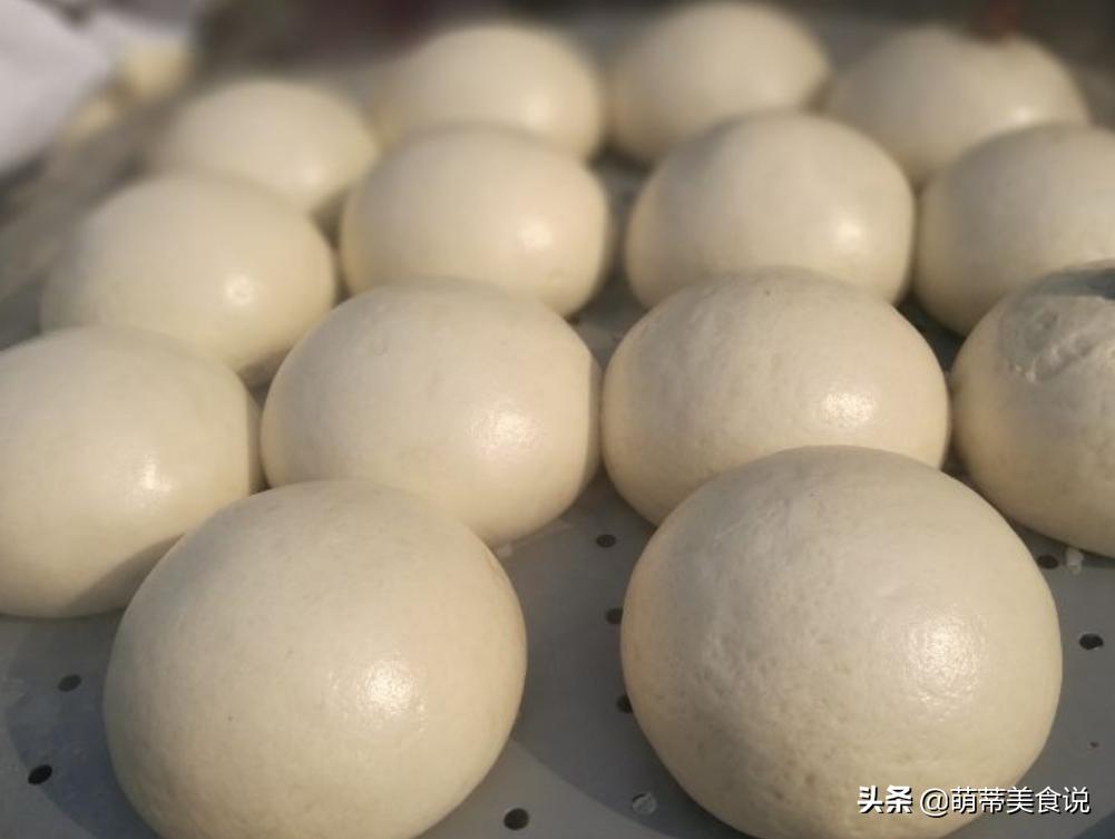 用面引子做的碱面馒头的家常做法,做老面馒头不加碱怎么去面的酸味