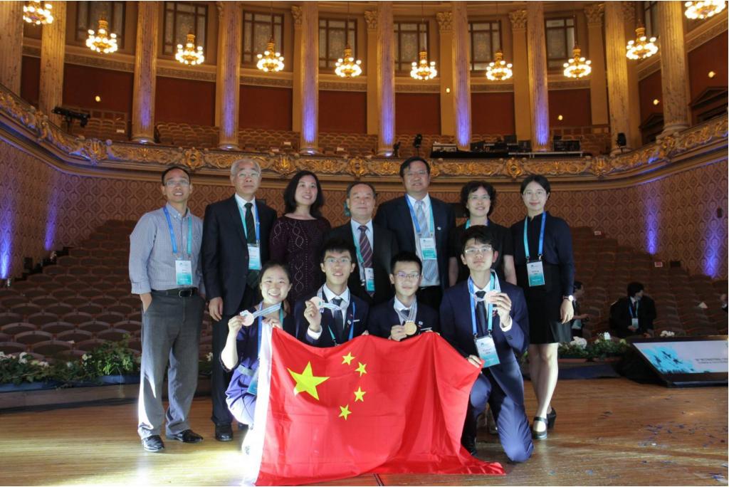 高中学生“好消息”，这4类学生无需参加高考，可直接上大学
