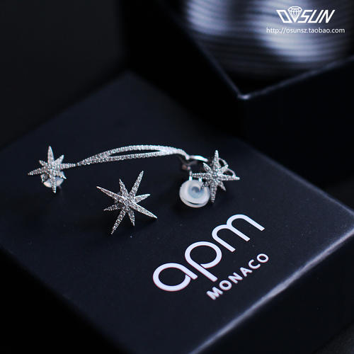 给女神送礼送什么合适 (怎样送女神礼物不尴尬)